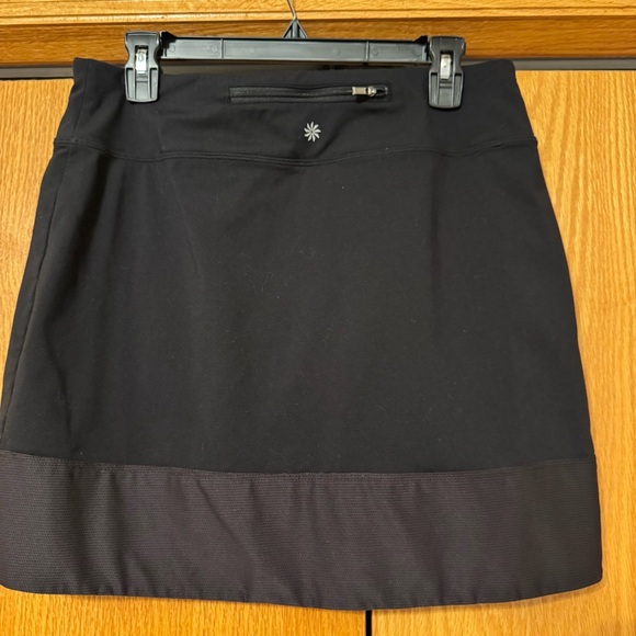 NWOT Athleta Women's golf/athletic Skirt - Picture 2 of 6